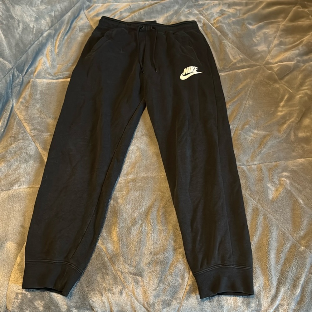 Black nike joggers